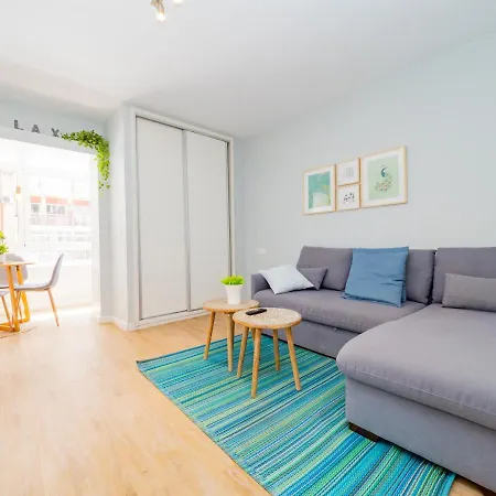 Cubo's Estudio Agata Apartment *
