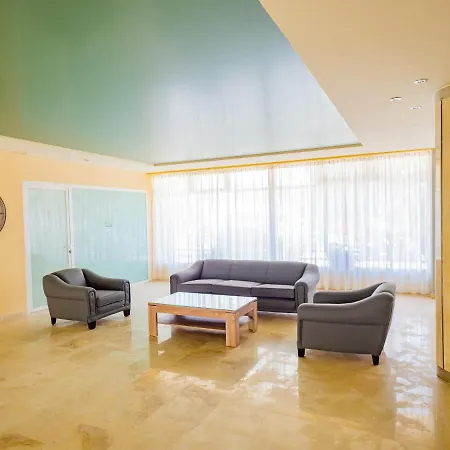 Apartment Cubo's Estudio Agata *